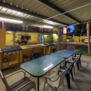 Sky View Units Aparthotel Bowen